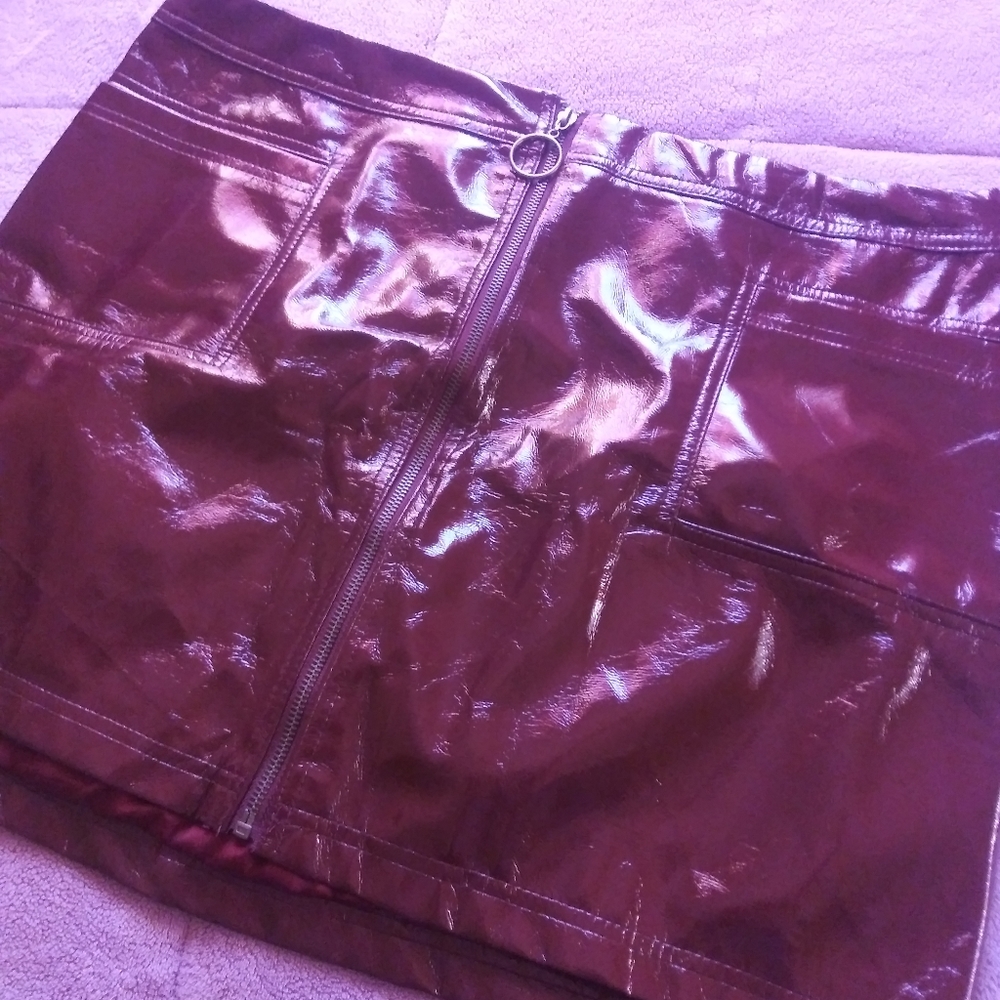 Wild Fable bordeaux mini skirt